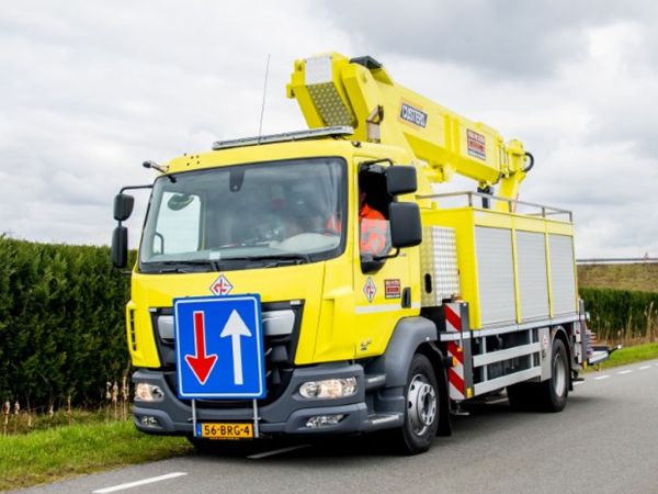 DAF LF 230 FA  Gebr van der Steen